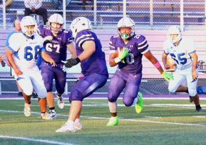 Huskies And Ferry Meet For Extra-Special Hall Of Fame Game